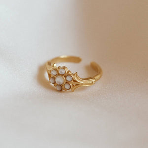 Amassia Waterproof Ring Jewelry Gold